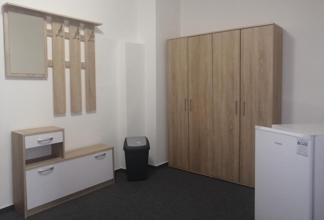 Penzion Institut Košice Esterno foto