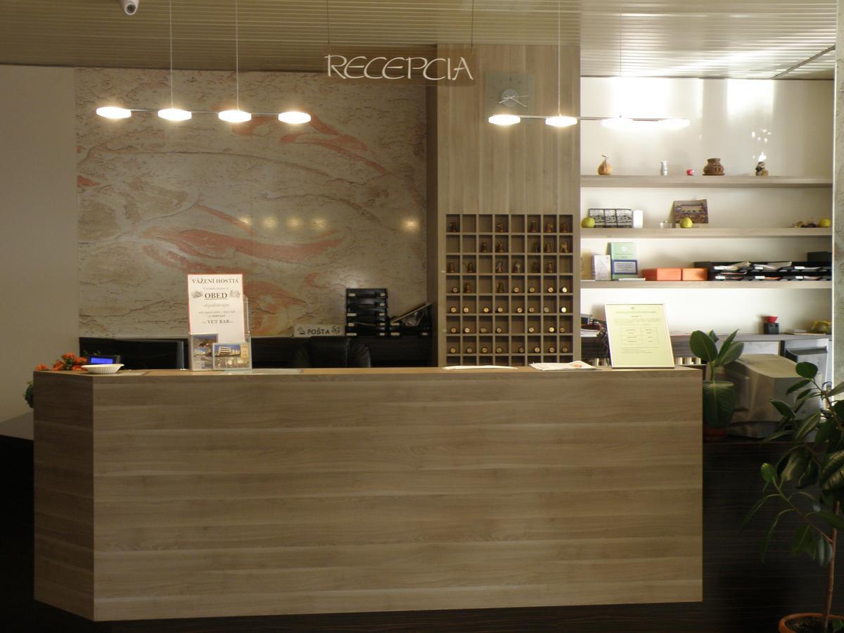 Penzion Institut Košice Esterno foto