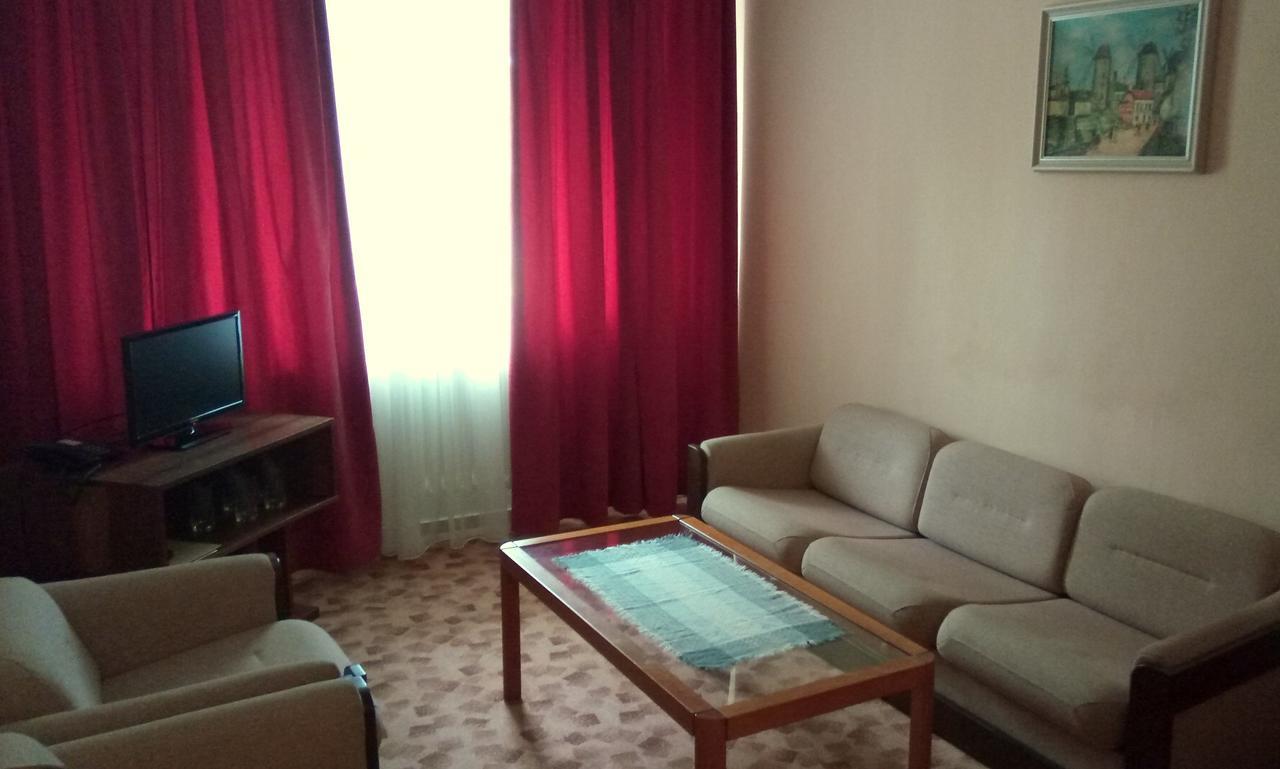 Penzion Institut Košice Esterno foto